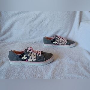 Disney Parks Mickey Mouse "28" Sneakers size 7 for women